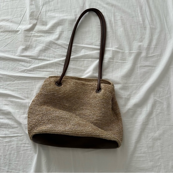 Woven Handbag - Picture 1 of 10